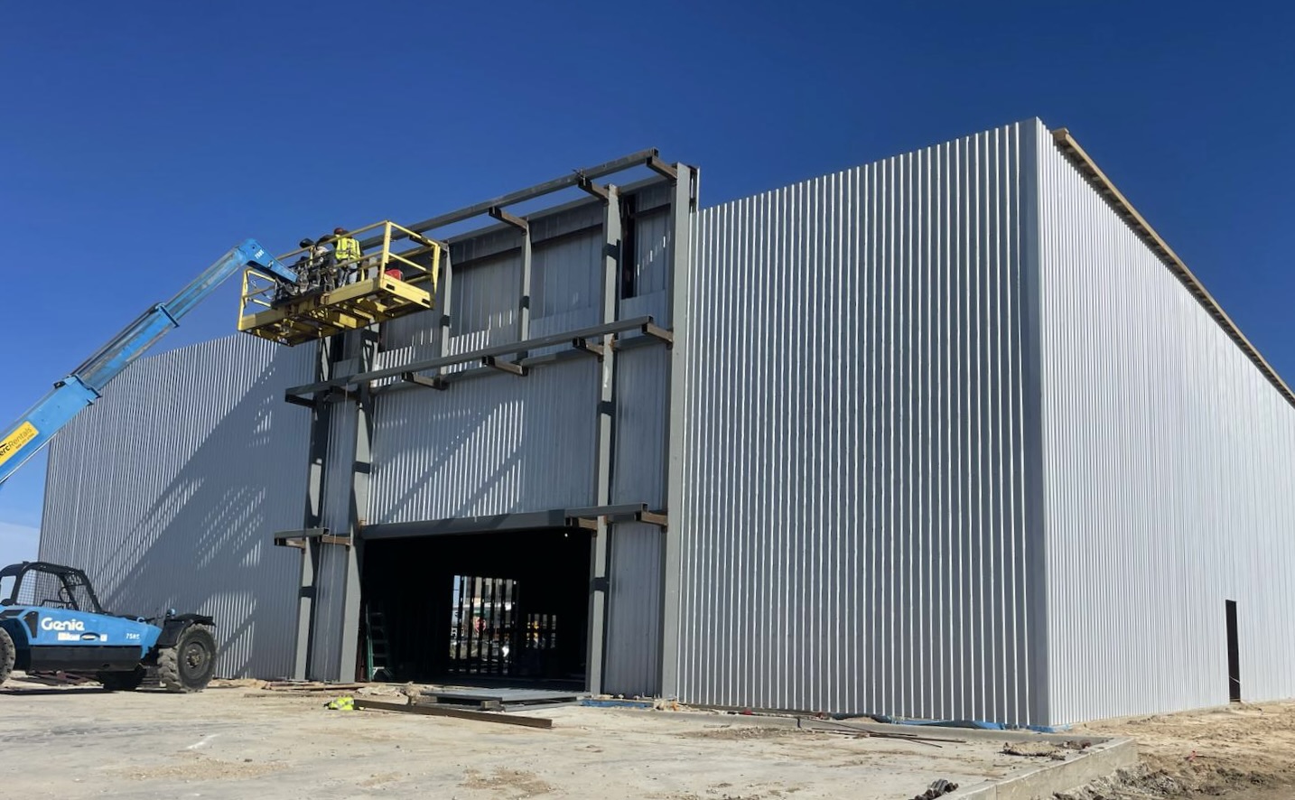 whatsapp image 2025 09 15 at 21.52.27